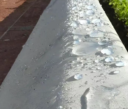 宝清硅烷浸渍涂料在混凝土保护中的应用